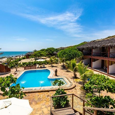 Balihai Bungalows Canoas de Punta Sal Luaran gambar