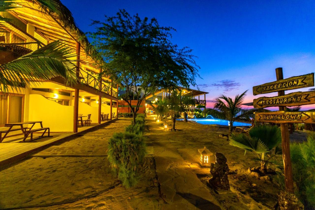 Balihai Bungalows Canoas de Punta Sal Luaran gambar